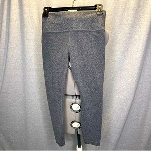 Athleta heather gray leggings with waist pocket small